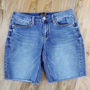 🔹️Seven7 Blue Girlfriend Jean Raw Hem Shorts Size 6/28